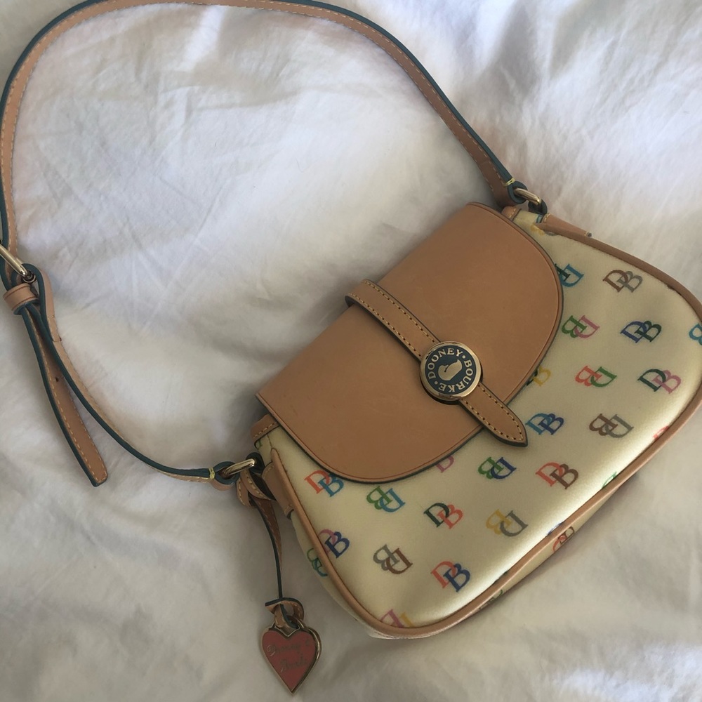 Vintage Dooney & Bourke purse
